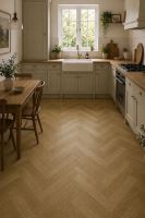 Vinyl Podlaha SPC VinCore Herringbone 5/0,3mm BRITTANY 12,5x62,5cm (0,94m2) (2)